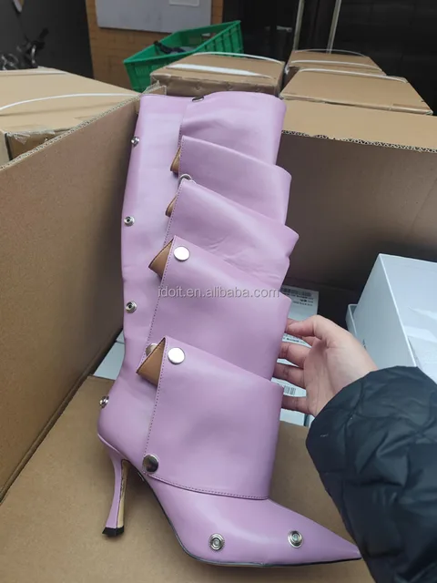 Chameleon Multiple Wear Boots