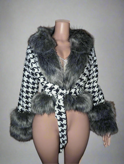 Houndstooth Poncho