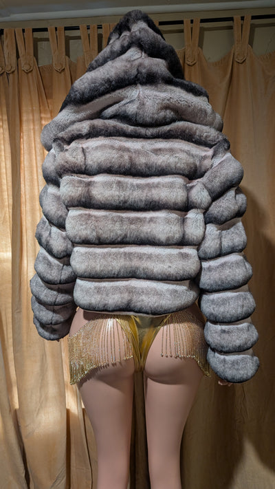 Chinchilla Crop Fluffy Faux Jacket (Ready to Ship)