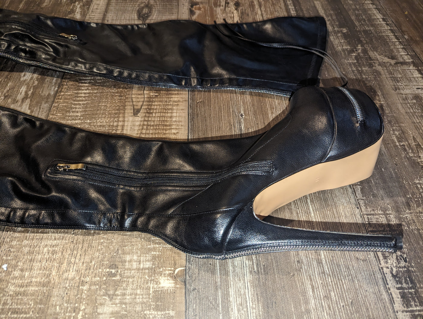 Zipper Boots Size 12 (Discounted)
