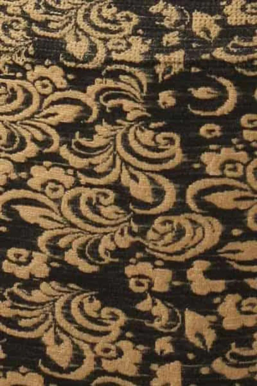 Floral Embossed Leggings- Prima Dons and Donnas