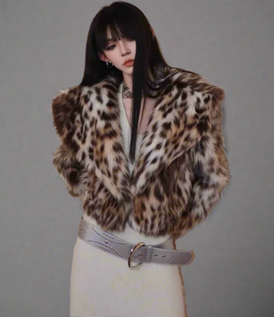 Tiger Cropped Faux Big Collar Fur Jacket