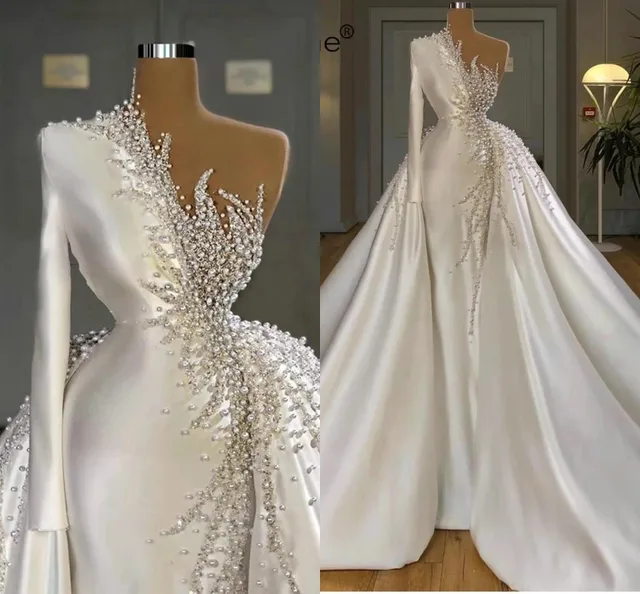 Luxury Rhinestone Crystal One Shoulder Wedding Gown