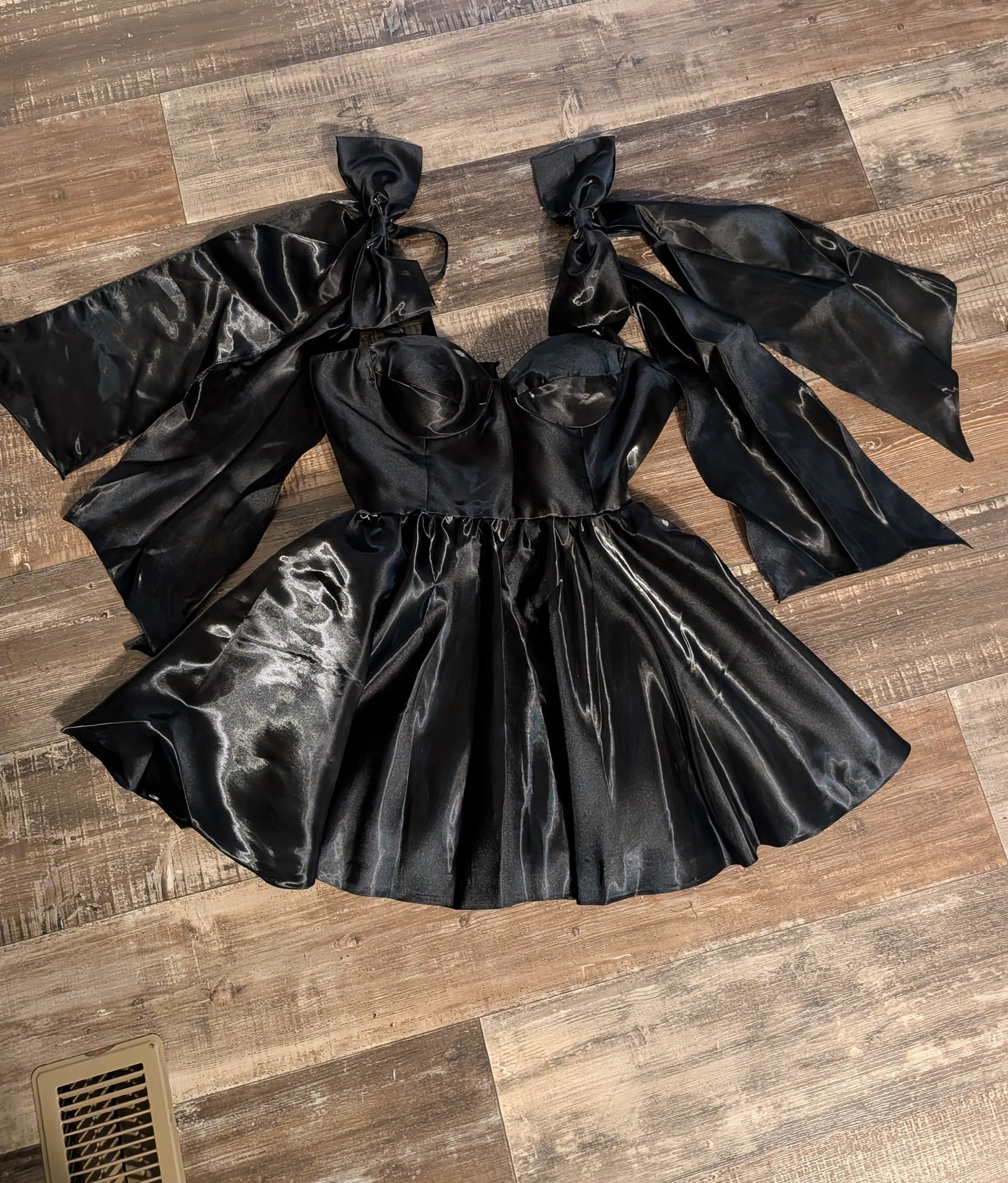 Luxury Lace Dress - Satin Floral Prom Gown for Special Occasions