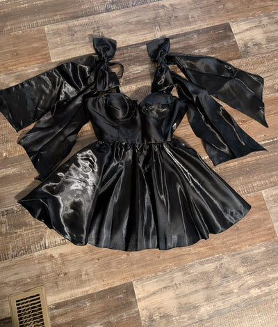 Luxury Lace Dress - Satin Floral Prom Gown for Special Occasions