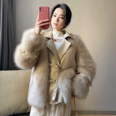 Detailed Faux Fluffy Fur Hip Jacket 2.