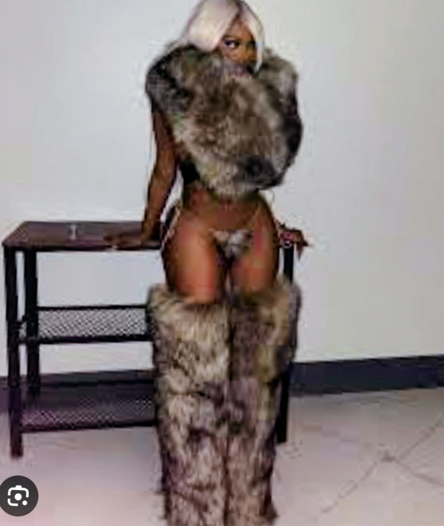 J.T. or Lil Kim Costume- Prima Dons and Donnas