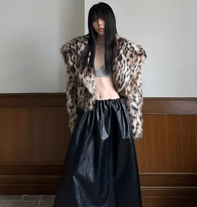 Tiger Cropped Faux Big Collar Fur Jacket