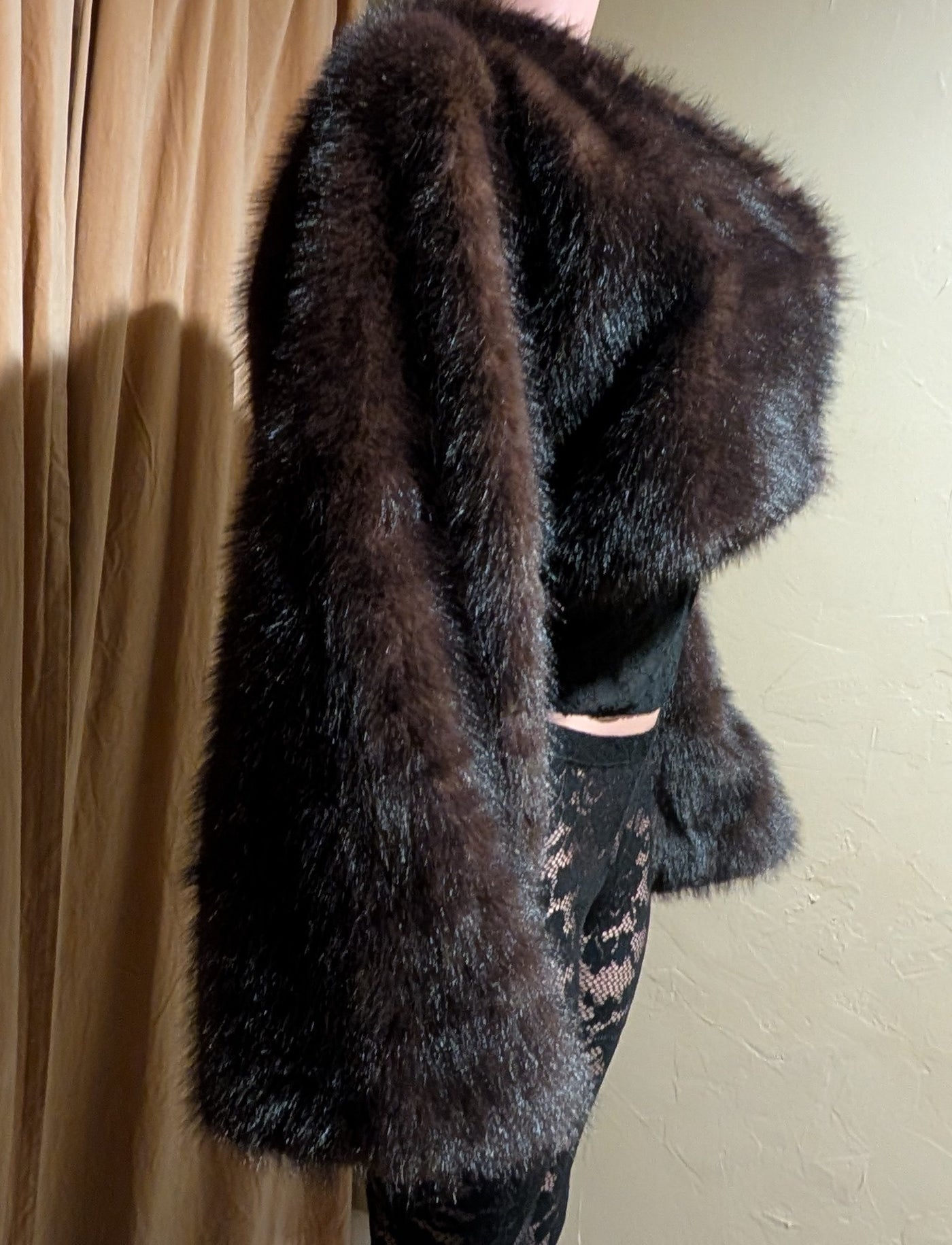 Cropped Faux Big Sleeve Fur Mink Coat Jacket- By Prima DND