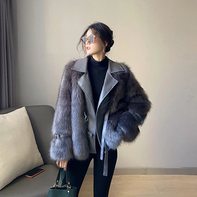 Detailed Faux Fluffy Fur Hip Jacket 2.