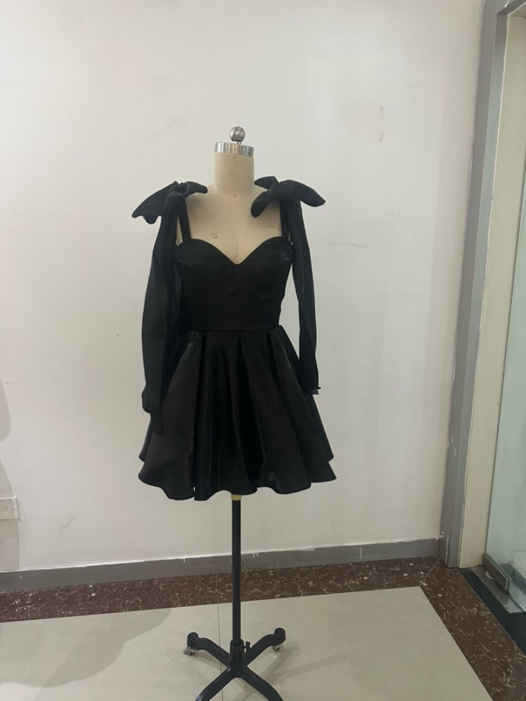 Luxury Lace Dress - Satin Floral Prom Gown for Special Occasions