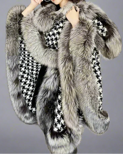 Houndstooth Poncho- Prima Dons and Donnas