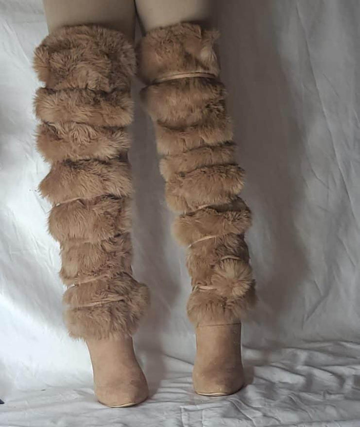 Knee high fuzzy boots hotsell